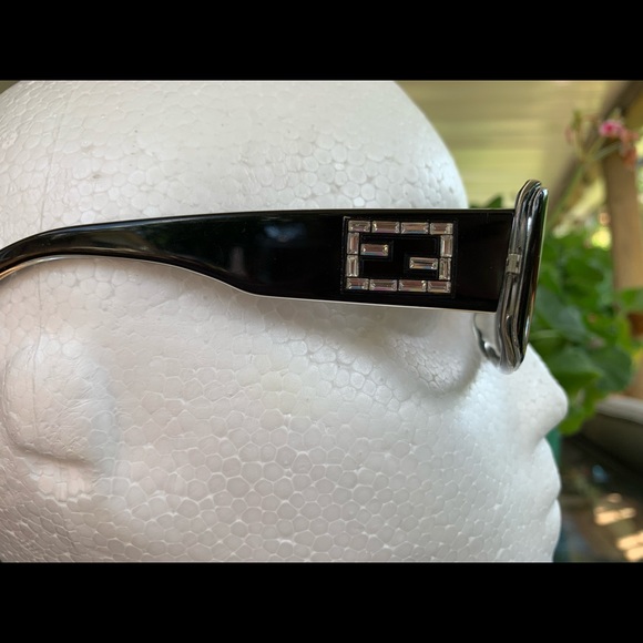 Fendi FS 247 Authentic Black Onyx - Picture 9 of 13